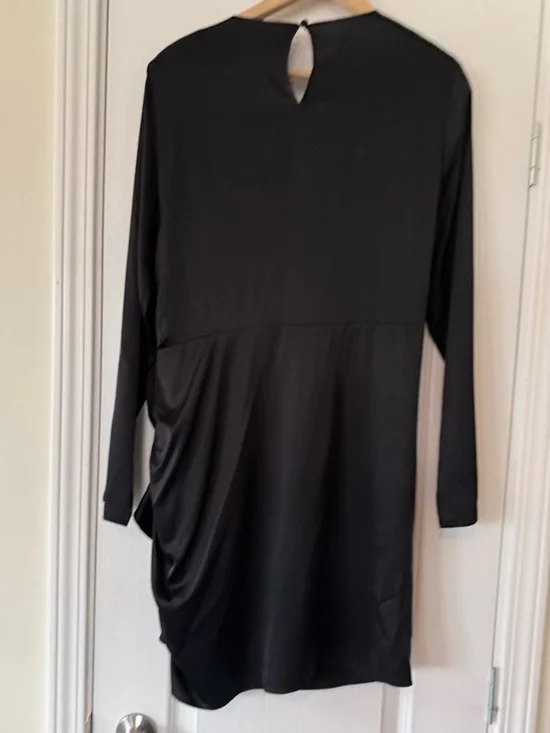 Veronica Beard Rula Ruched Silk Dress - Picture 13 of 14